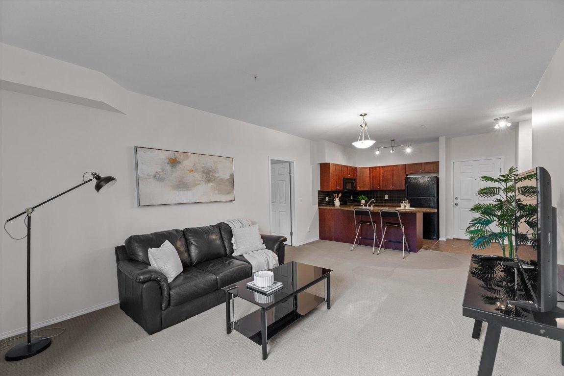 









1875


Country Club

Drive, 1317,
Kelowna,




BC
V1V 2W7

