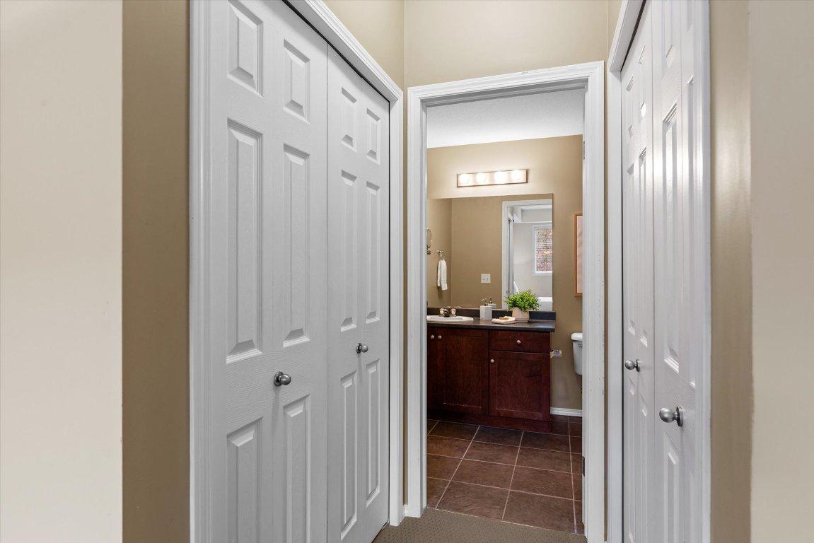 









1875


Country Club

Drive, 1317,
Kelowna,




BC
V1V 2W7

