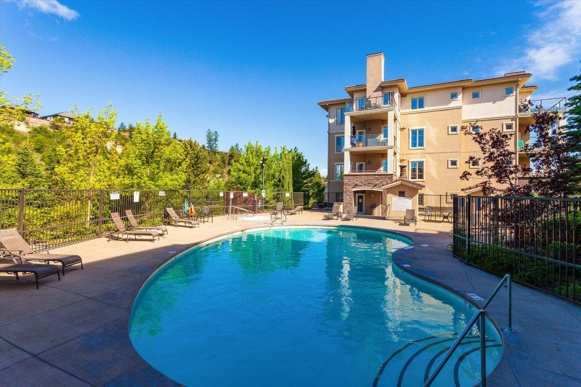 









1875


Country Club

Drive, 1317,
Kelowna,




BC
V1V 2W7


