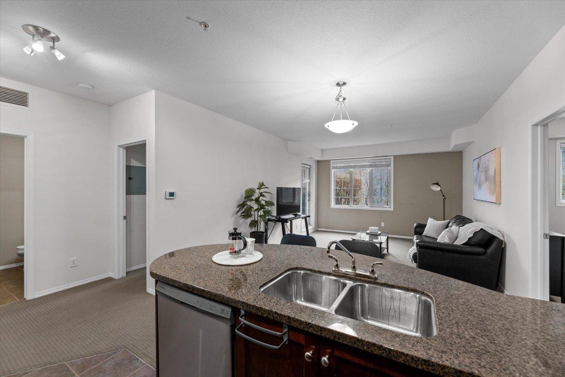 









1875


Country Club

Drive, 1317,
Kelowna,




BC
V1V 2W7

