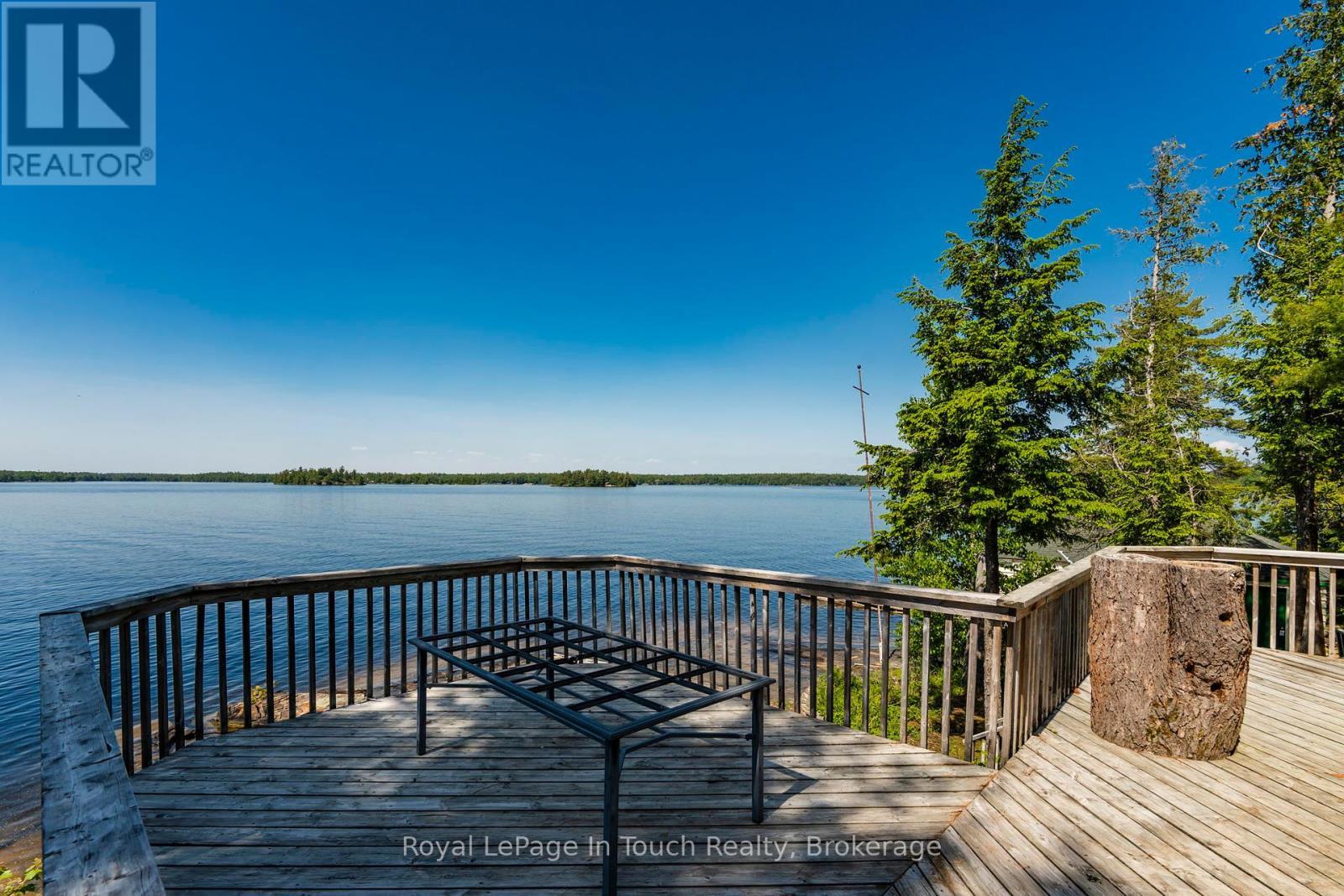 












2 IS 270 GEORGIAN BAY ISLAND

,
Georgian Bay (Baxter),




Ontario
L0K1S0

