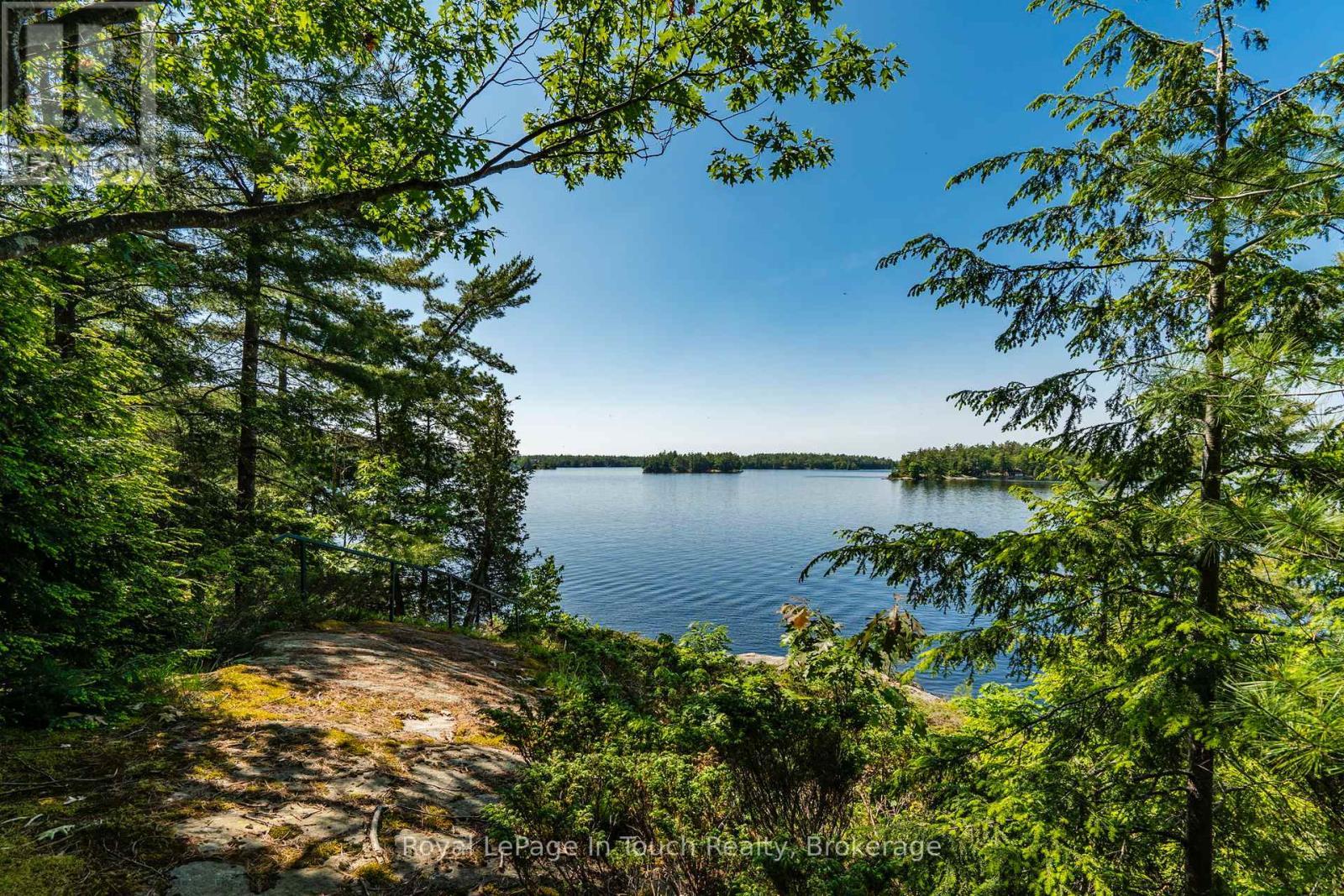 












2 IS 270 GEORGIAN BAY ISLAND

,
Georgian Bay (Baxter),




Ontario
L0K1S0


