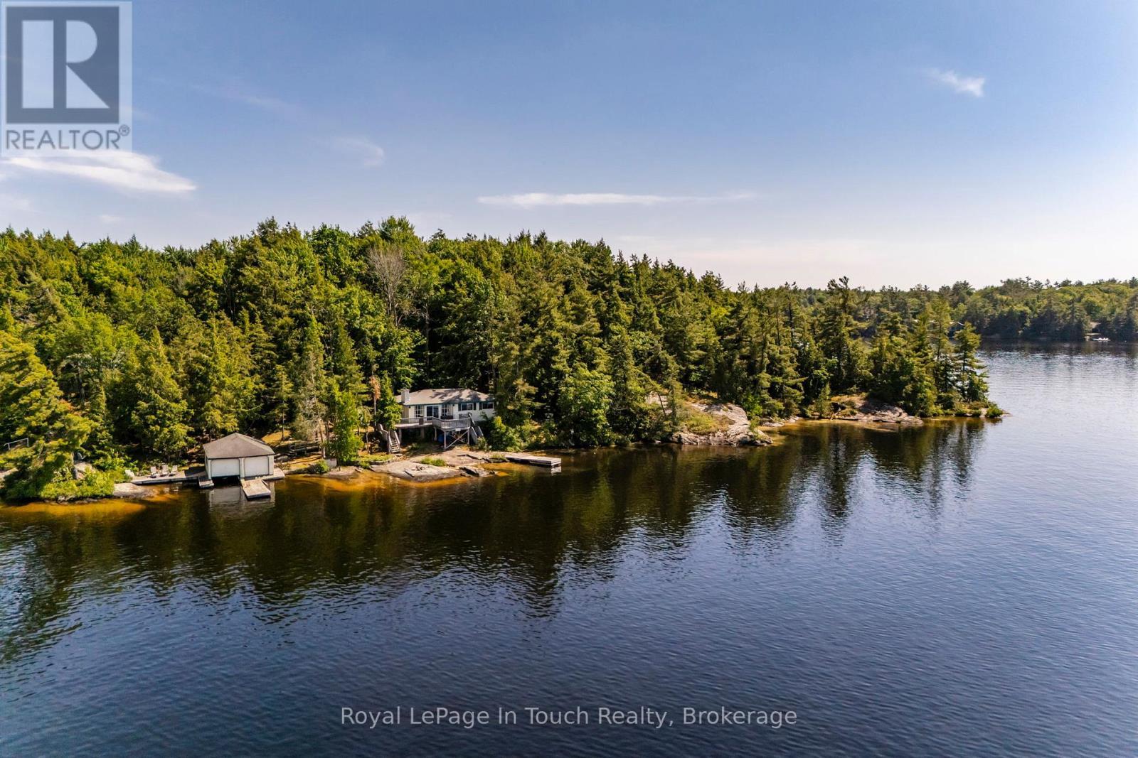 












2 IS 270 GEORGIAN BAY ISLAND

,
Georgian Bay (Baxter),




Ontario
L0K1S0

