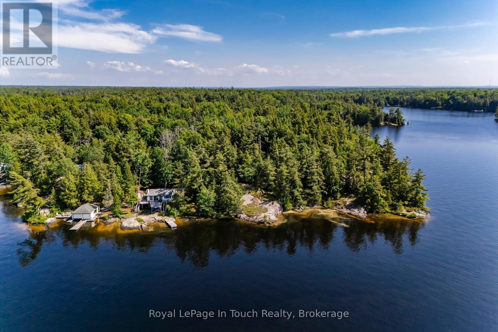 












2 IS 270 GEORGIAN BAY ISLAND

,
Georgian Bay (Baxter),




Ontario
L0K1S0

