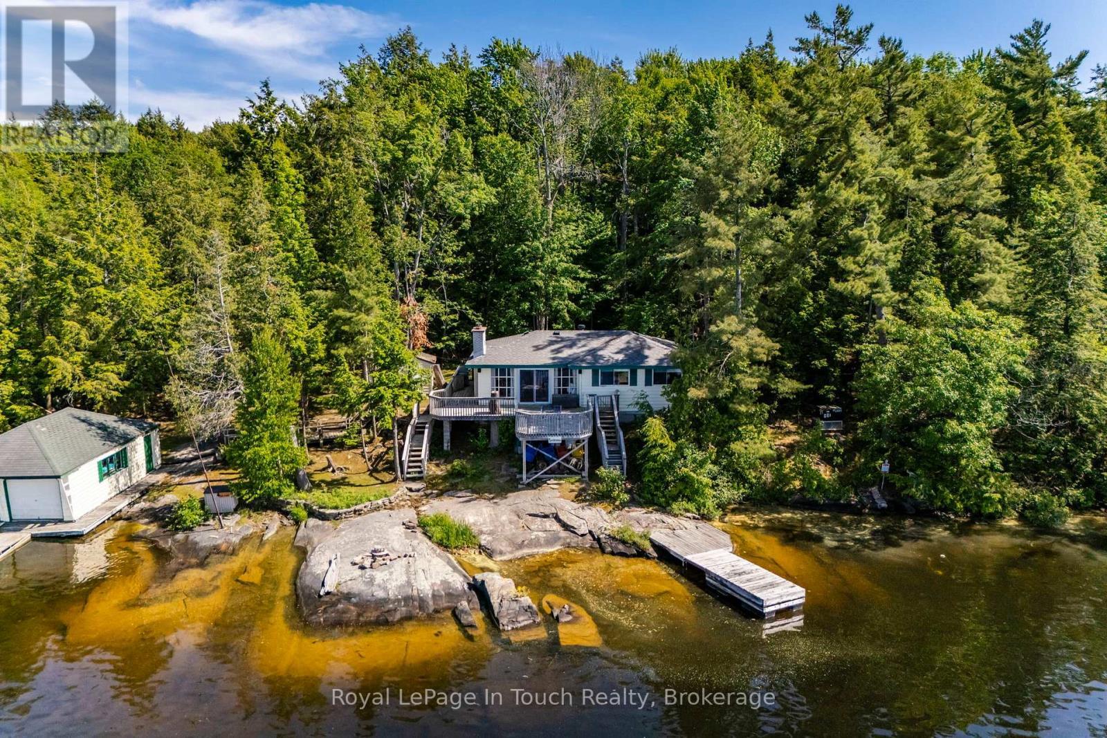 












2 IS 270 GEORGIAN BAY ISLAND

,
Georgian Bay (Baxter),




Ontario
L0K1S0

