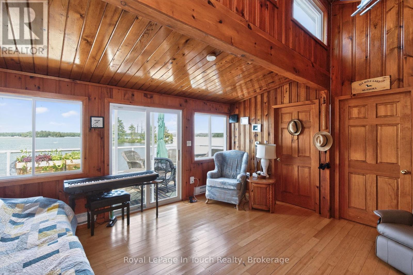 












4 IS 270 GEORGIAN BAY ISLAND

,
Georgian Bay (Baxter),




Ontario
L0K1S0

