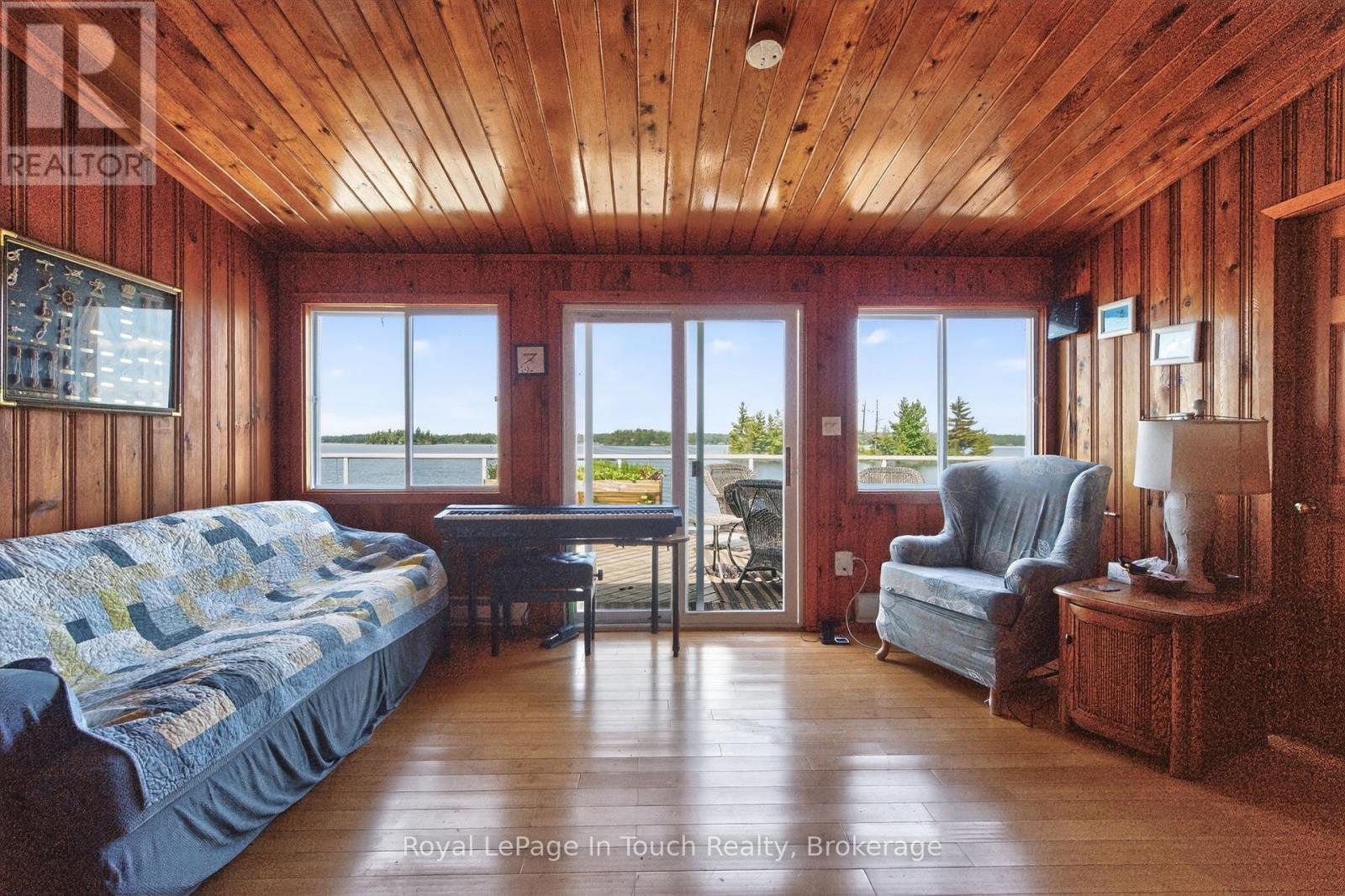 












4 IS 270 GEORGIAN BAY ISLAND

,
Georgian Bay (Baxter),




Ontario
L0K1S0

