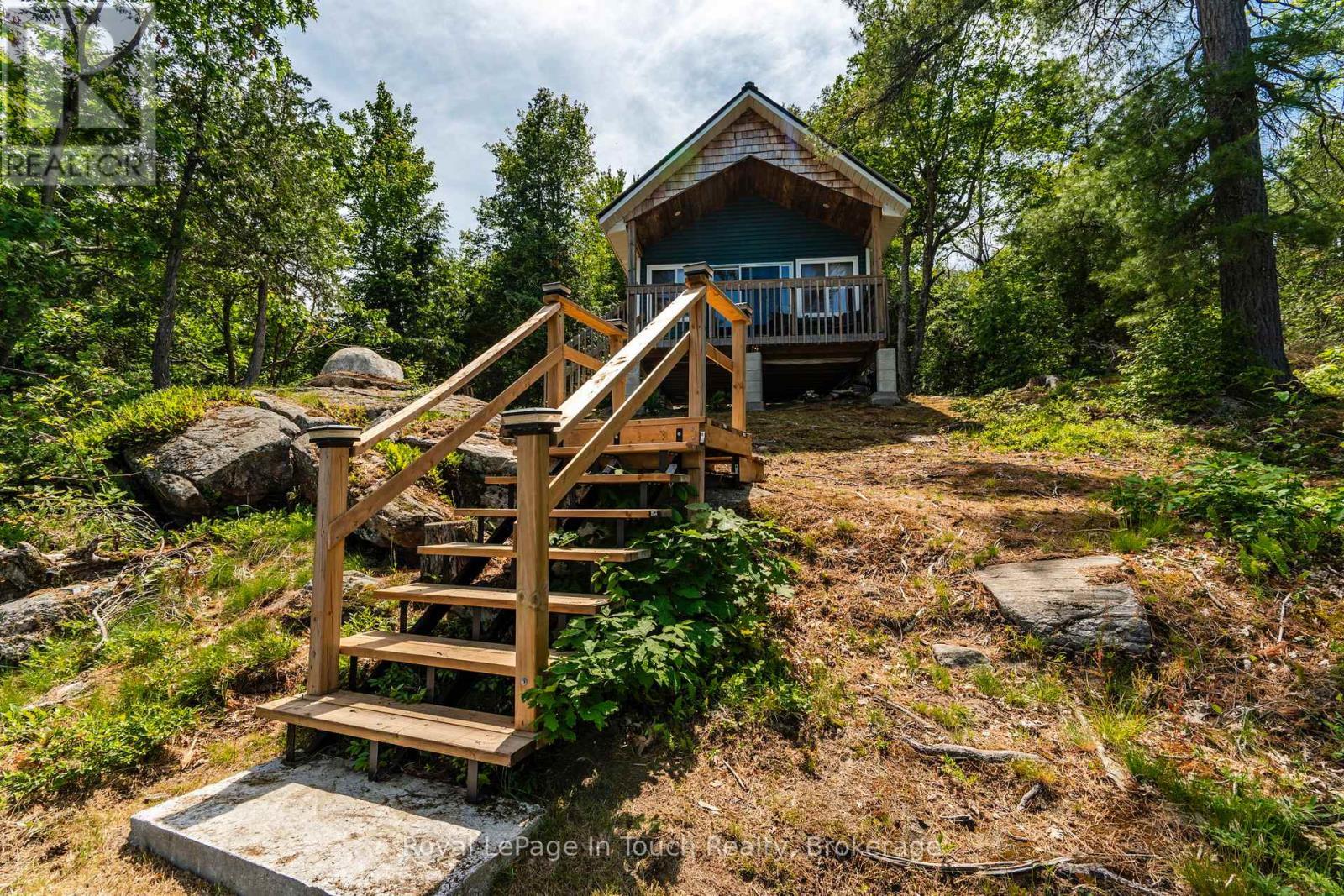 












4 IS 270 GEORGIAN BAY ISLAND

,
Georgian Bay (Baxter),




Ontario
L0K1S0

