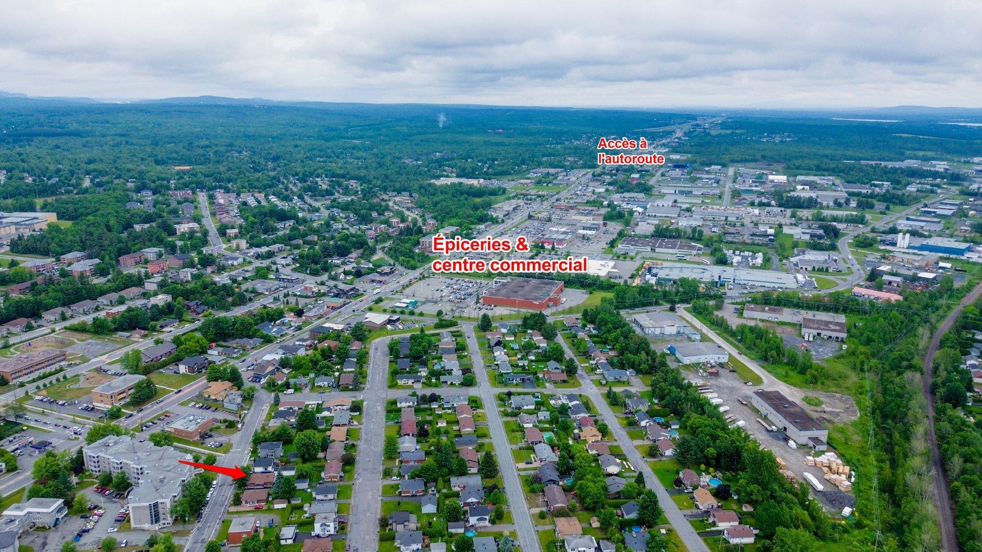 









970


Rue St-Luc

,
Magog,




QC
J1X2X6

