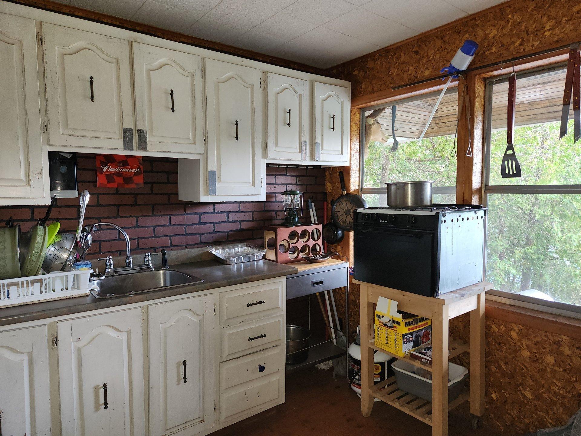 









920


Ch. du Lac-Winnetou

,
Amherst,




QC
J0T2T0

