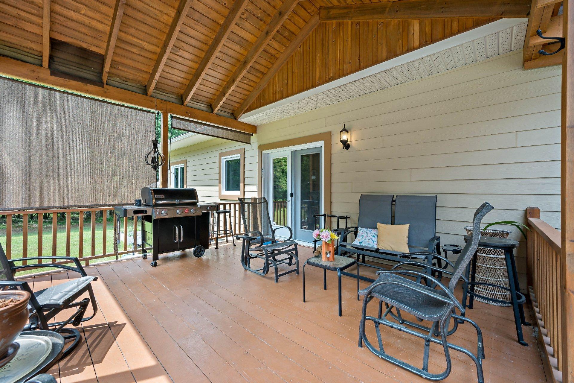 









545


Rue Émond

,
Mont-Tremblant,




QC
J8E2M4

