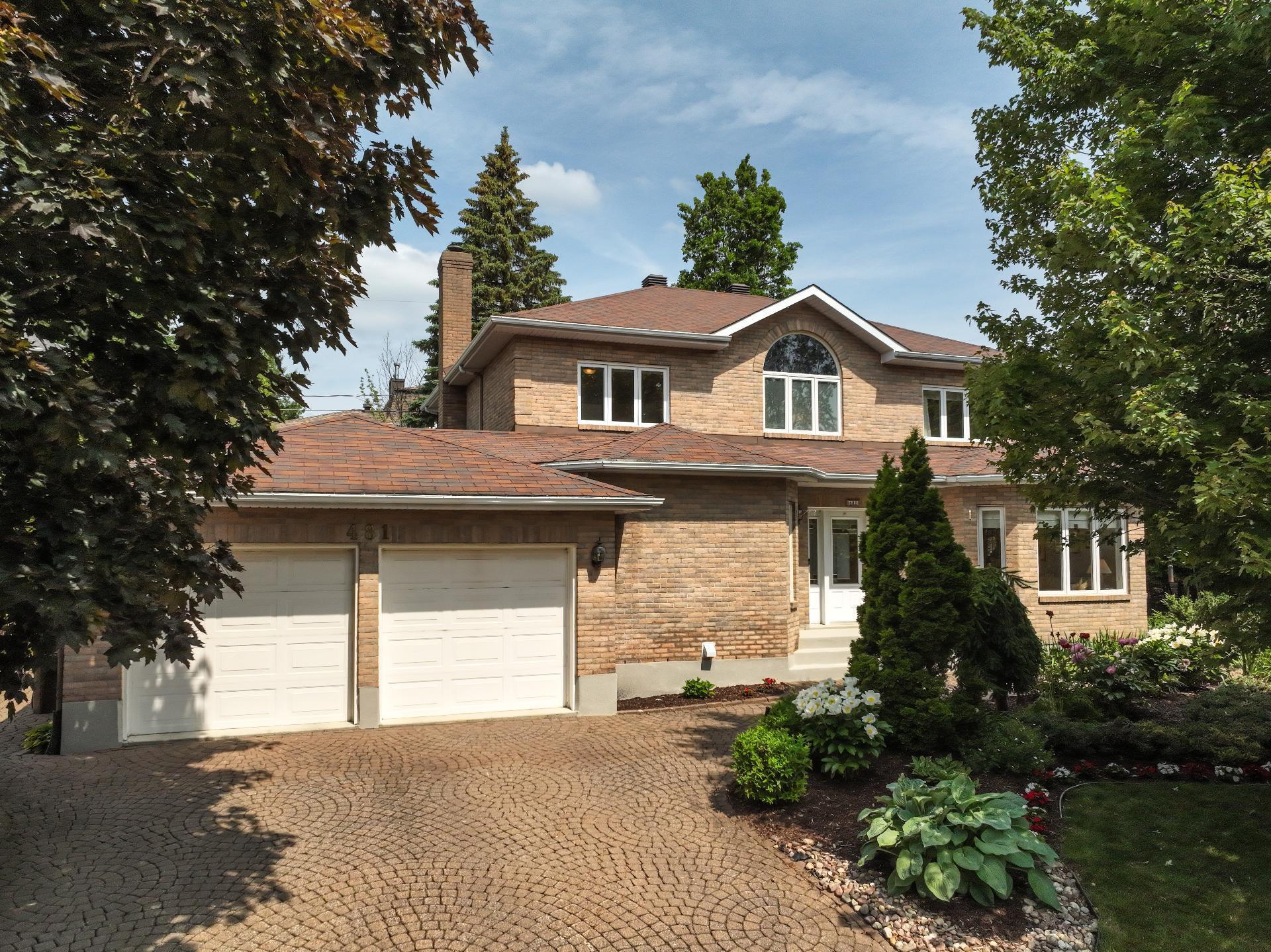 









481


Rue des Merisiers

,
Saint-Bruno-de-Montarville,




QC
J3V6M4

