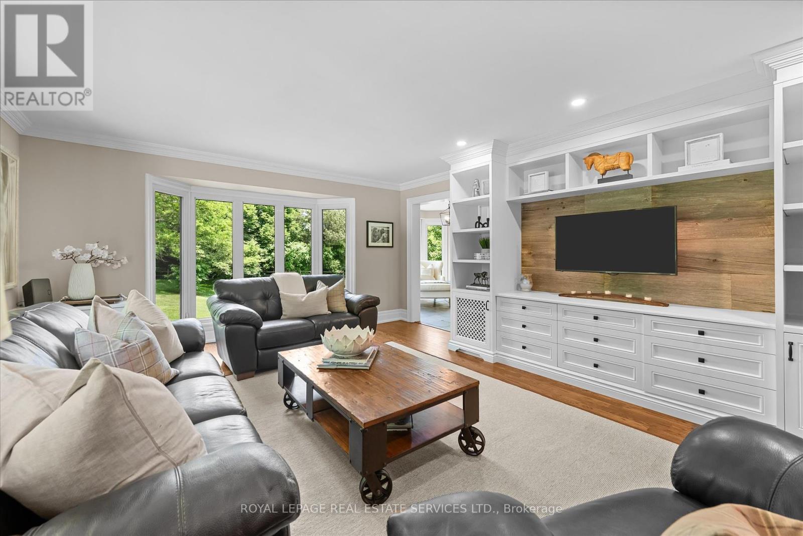 












2315 8 SIDEROAD

,
Burlington,




Ontario
L7P0M5


