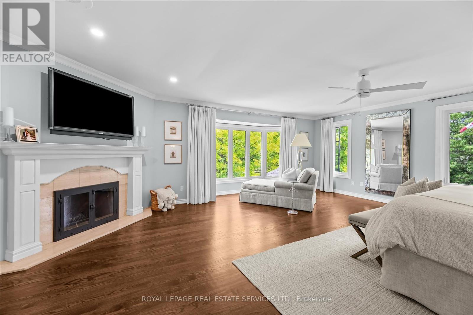 












2315 8 SIDEROAD

,
Burlington,




Ontario
L7P0M5

