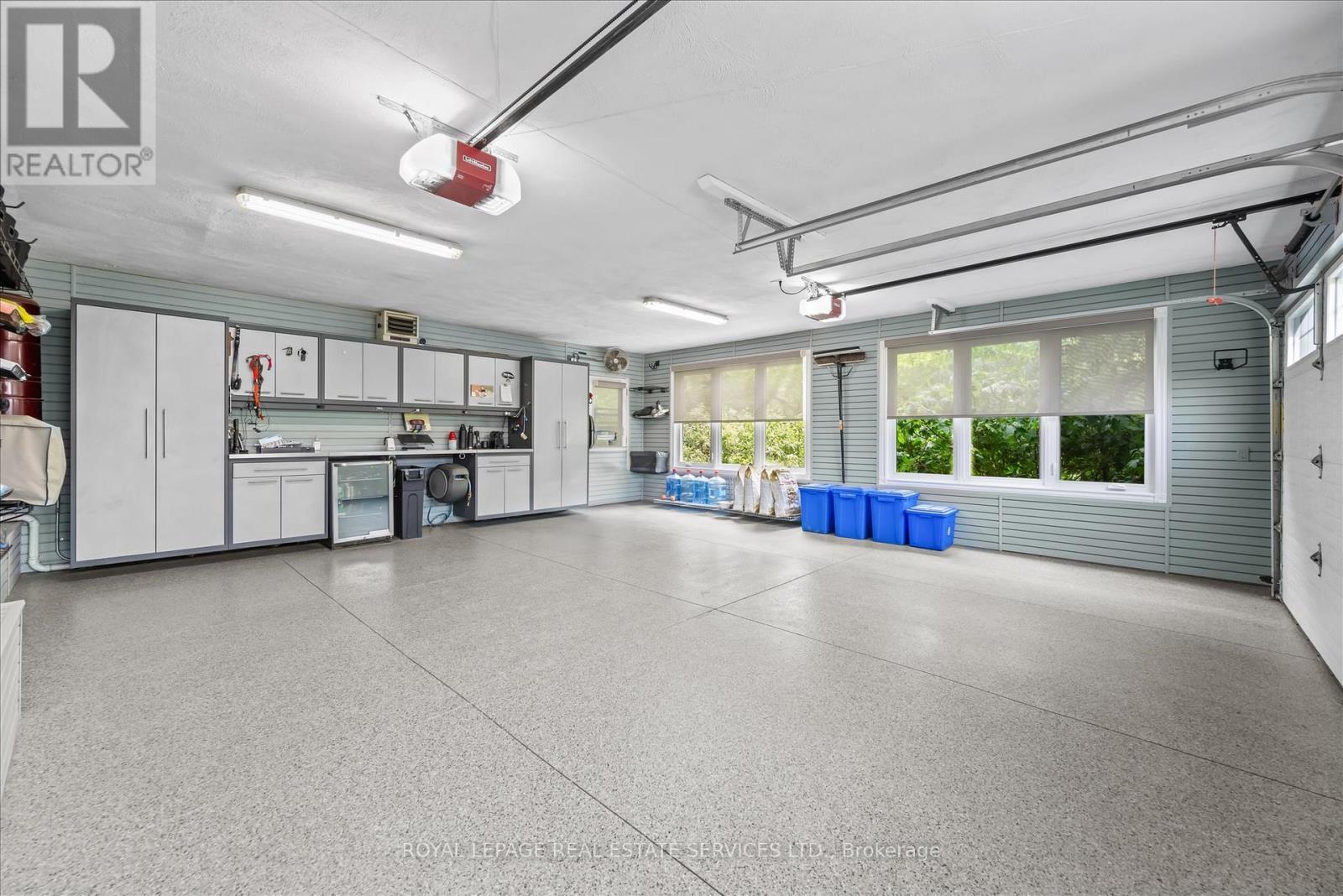 












2315 8 SIDEROAD

,
Burlington,




Ontario
L7P0M5

