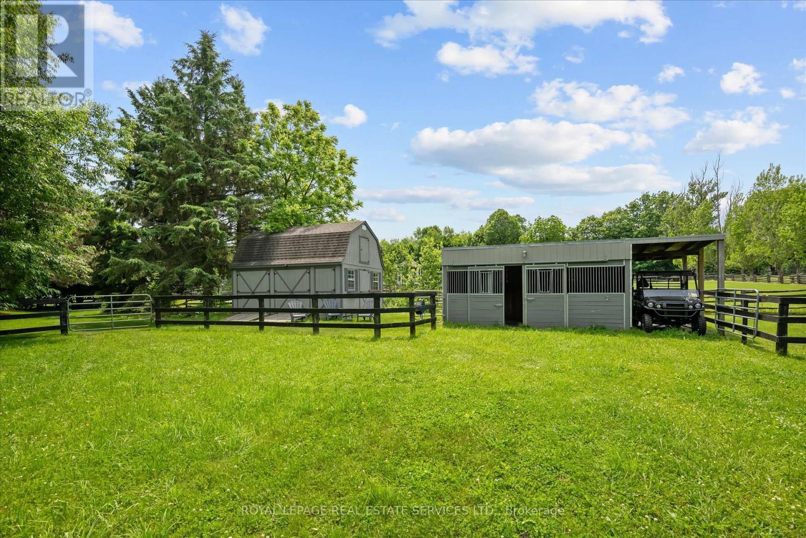 












2315 8 SIDEROAD

,
Burlington,




Ontario
L7P0M5

