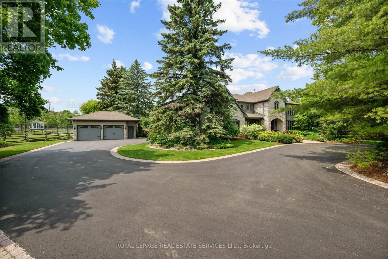 












2315 8 SIDEROAD

,
Burlington,




Ontario
L7P0M5

