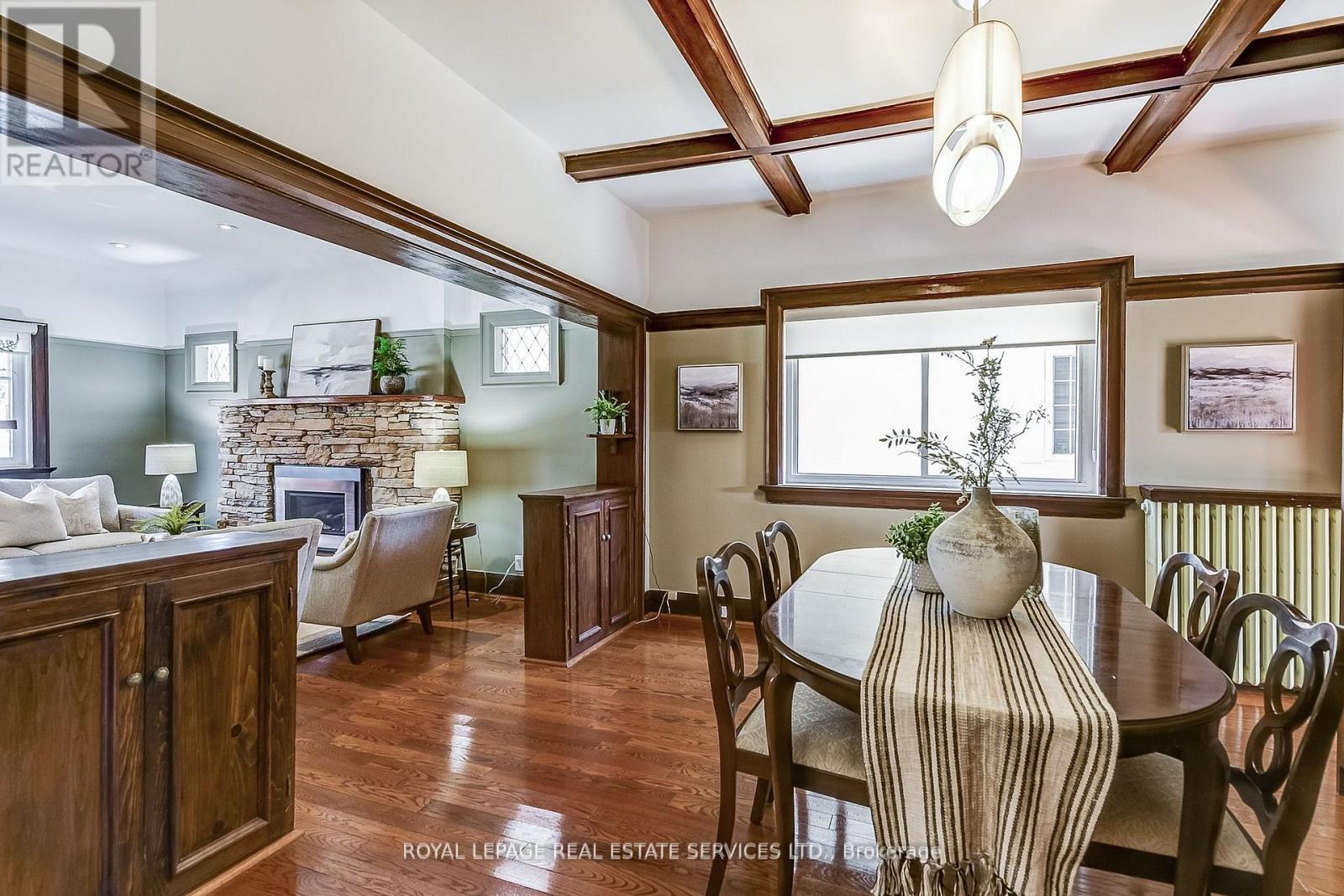 












157 COLBECK STREET

,
Toronto,




Ontario
M6S1V8

