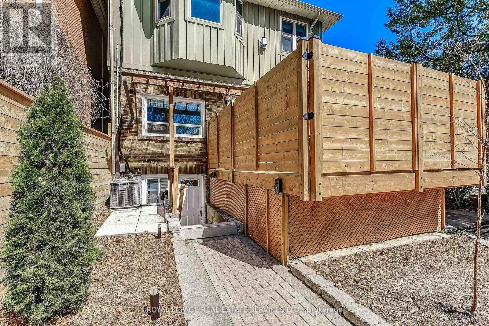 












157 COLBECK STREET

,
Toronto,




Ontario
M6S1V8

