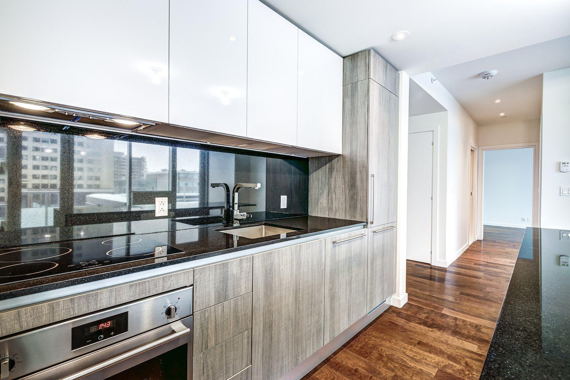 









1450


Boul. René-Lévesque O.

, 501,
Montréal (Ville-Marie),




QC
H3G0E1

