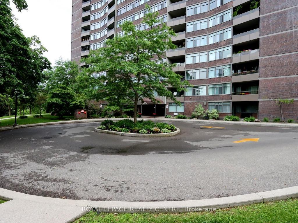 









3100


Kirwin

Avenue, 701,
Mississauga,




ON
L5A 3S6

