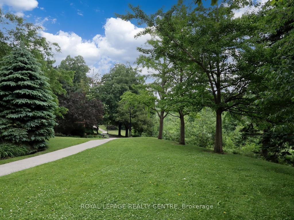 









3100


Kirwin

Avenue, 701,
Mississauga,




ON
L5A 3S6

