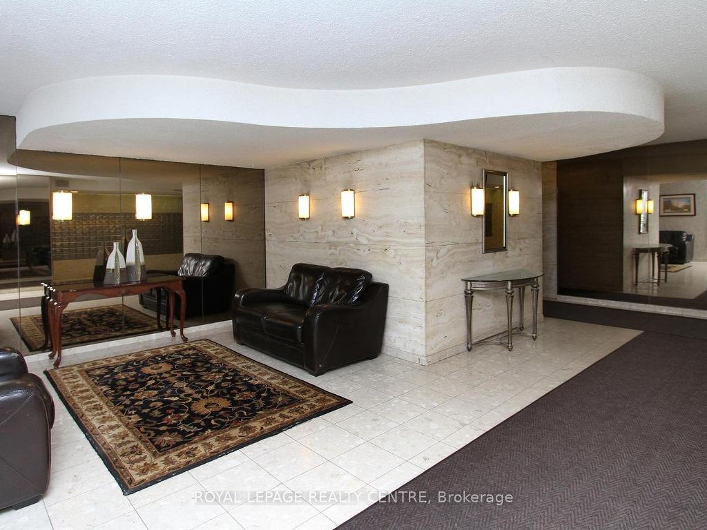 









3100


Kirwin

Avenue, 701,
Mississauga,




ON
L5A 3S6

