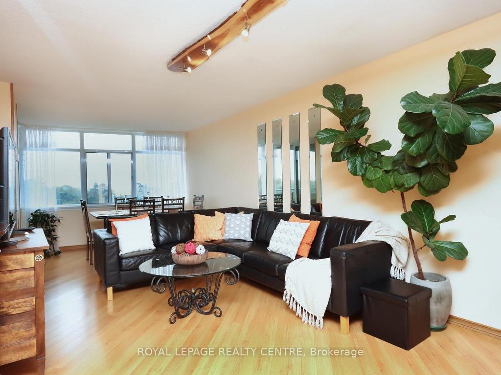 









3100


Kirwin

Avenue, 701,
Mississauga,




ON
L5A 3S6

