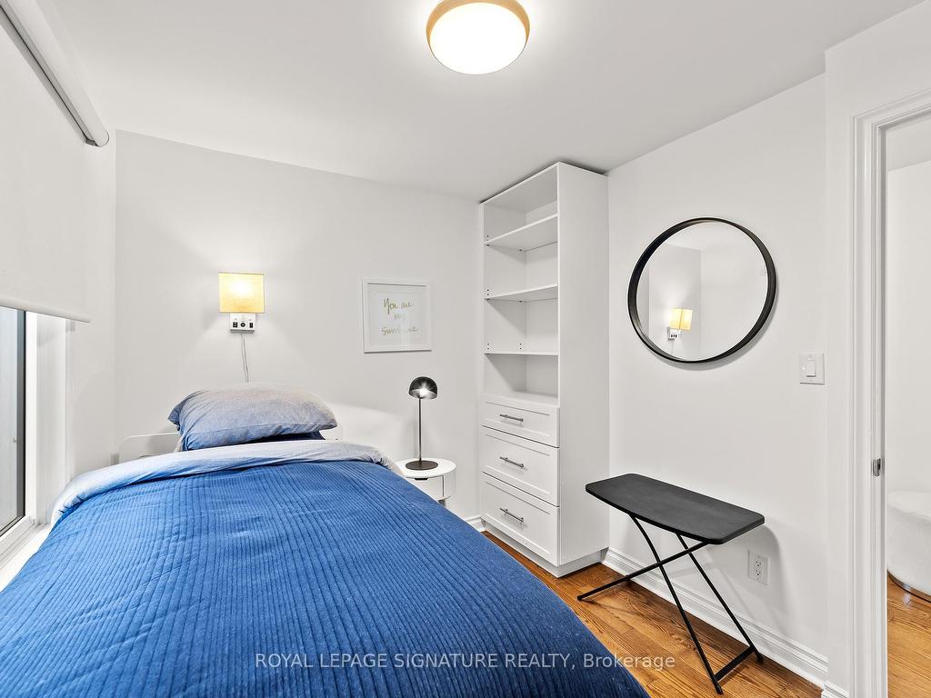 









10


Alton

Avenue,
Toronto,




ON
M4L 2M2

