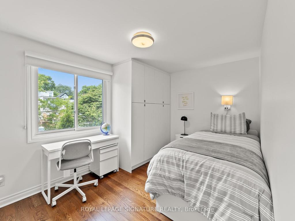 









10


Alton

Avenue,
Toronto,




ON
M4L 2M2

