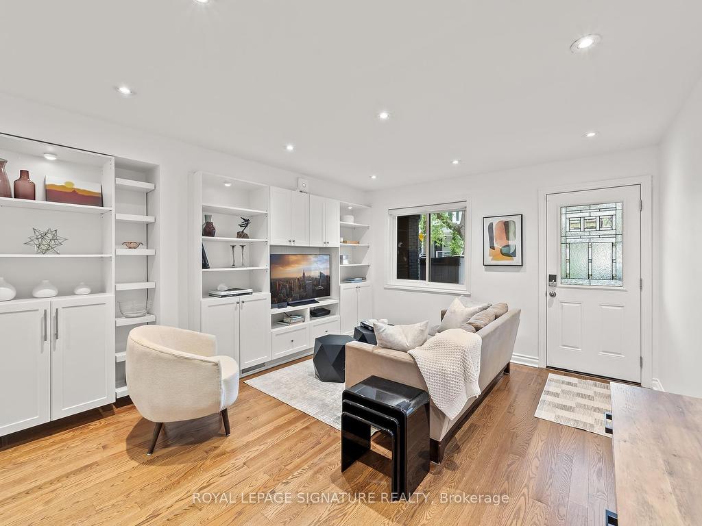 









10


Alton

Avenue,
Toronto,




ON
M4L 2M2

