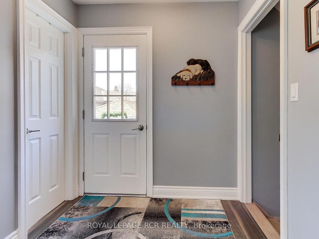 









6


Buce

Avenue,
Bradford West Gwillimbury,




ON
L3Z 2C4

