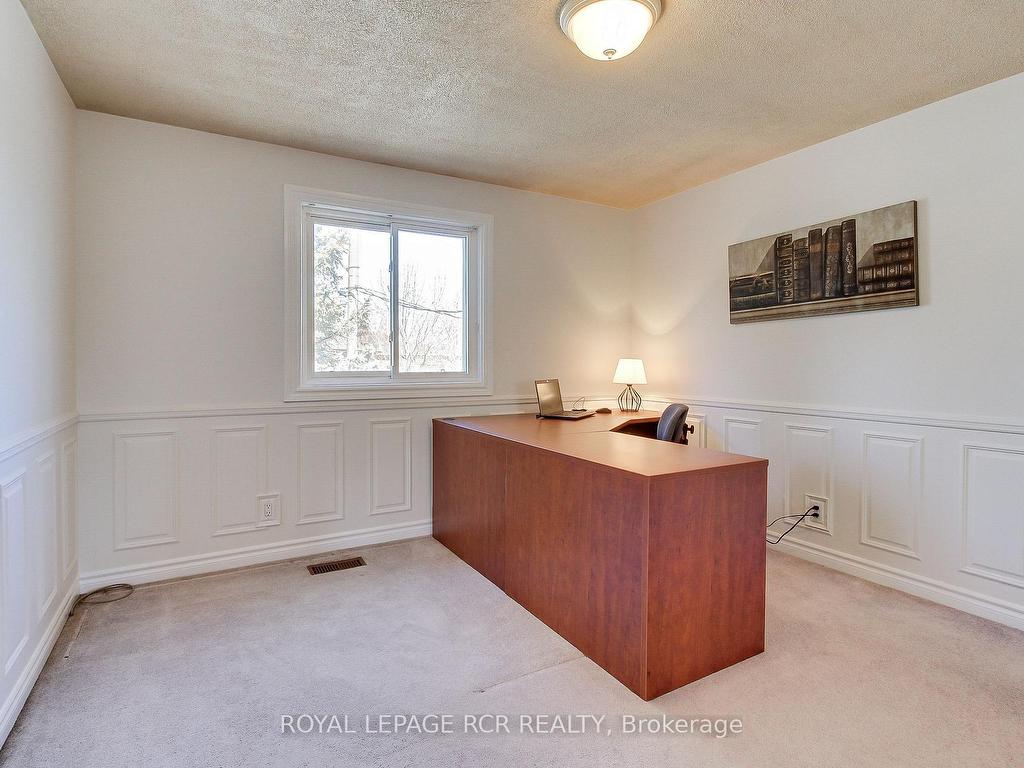 









6


Buce

Avenue,
Bradford West Gwillimbury,




ON
L3Z 2C4

