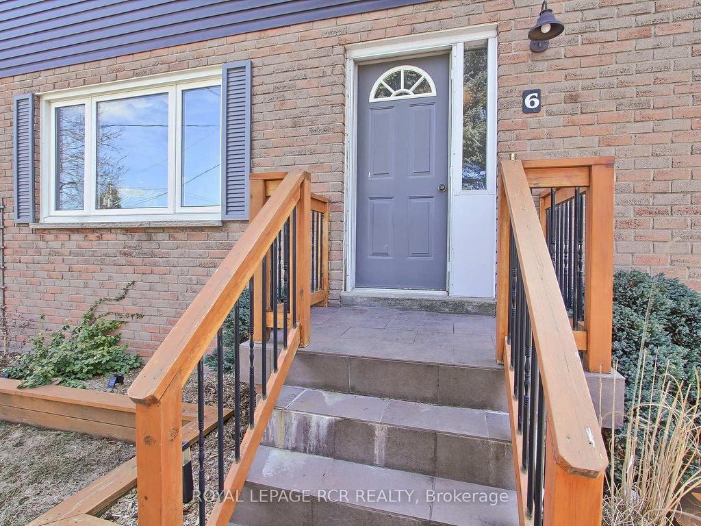 









6


Buce

Avenue,
Bradford West Gwillimbury,




ON
L3Z 2C4

