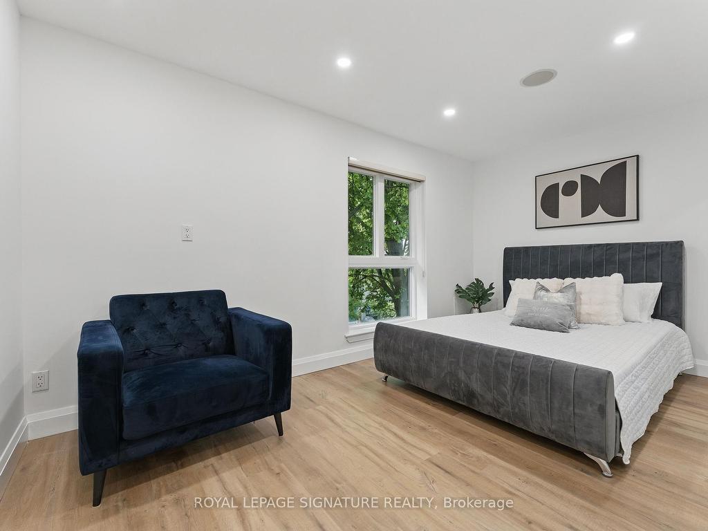 









96


Crimson Mill

Way, 153,
Toronto,




ON
M2L 1T6

