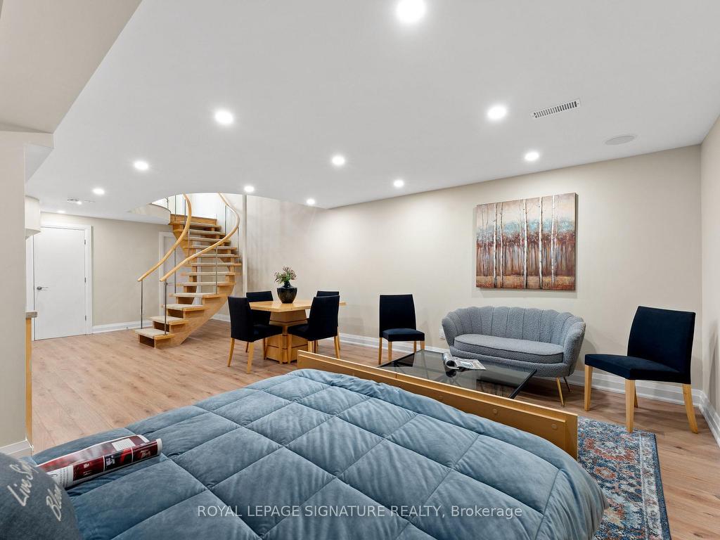 









96


Crimson Mill

Way, 153,
Toronto,




ON
M2L 1T6


