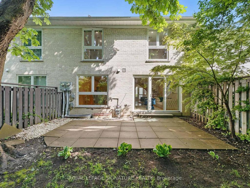 









96


Crimson Mill

Way, 153,
Toronto,




ON
M2L 1T6

