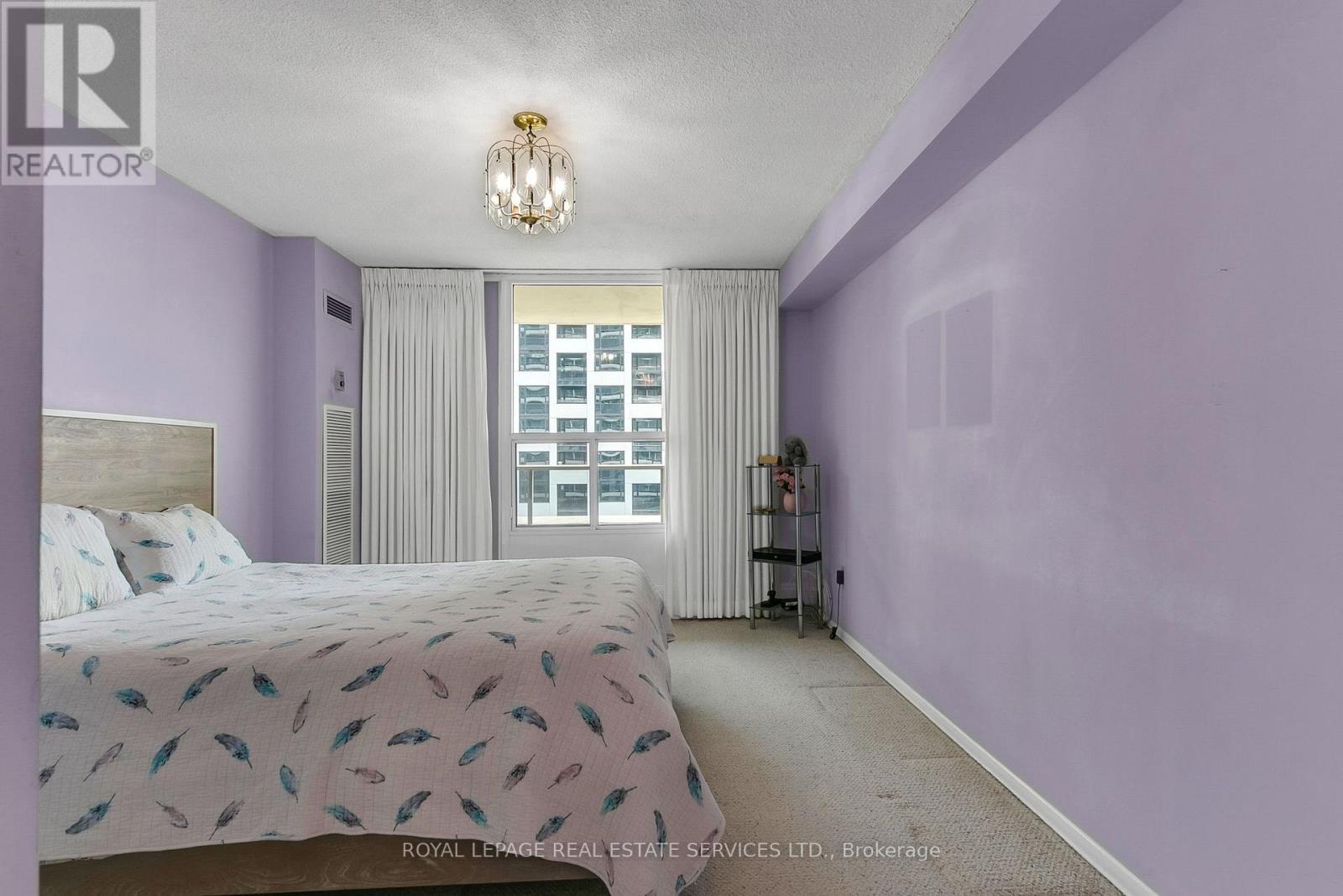 












905 - 50 QUEBEC AVENUE

,
Toronto,




Ontario
M6P4B4

