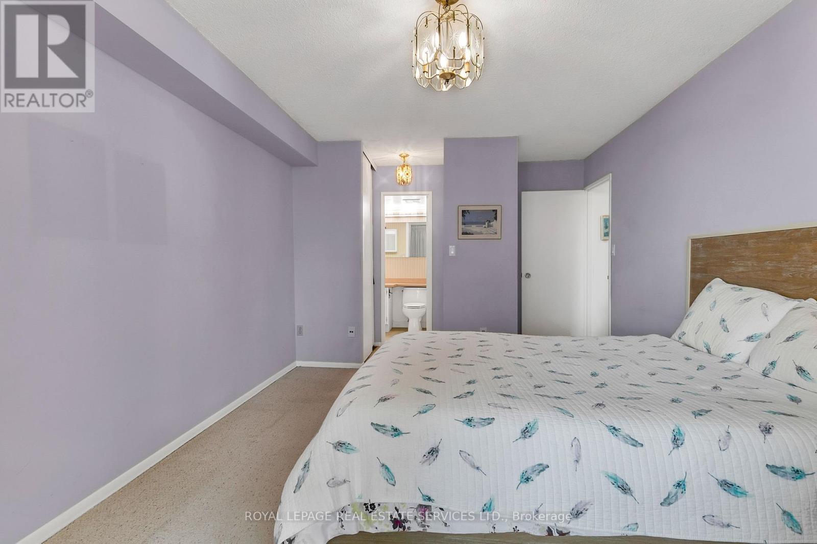 












905 - 50 QUEBEC AVENUE

,
Toronto,




Ontario
M6P4B4

