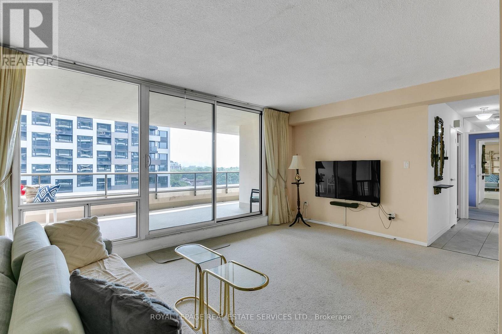 












905 - 50 QUEBEC AVENUE

,
Toronto,




Ontario
M6P4B4

