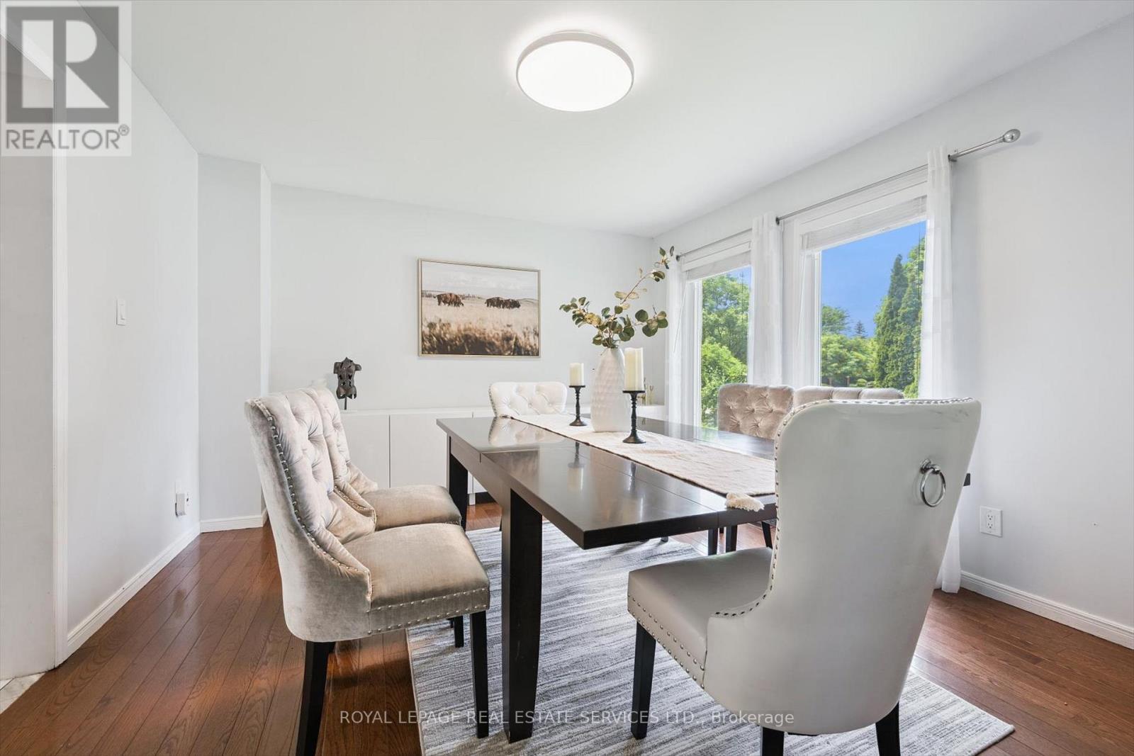 












1448 STATIONMASTER LANE

,
Oakville,




Ontario
L6M3A7

