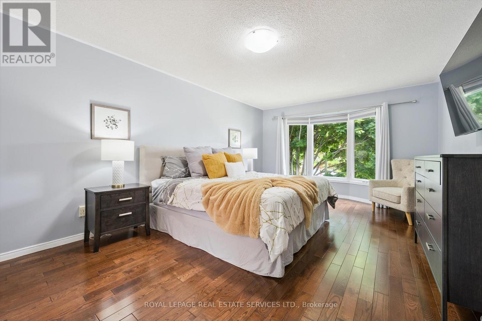 












1448 STATIONMASTER LANE

,
Oakville,




Ontario
L6M3A7

