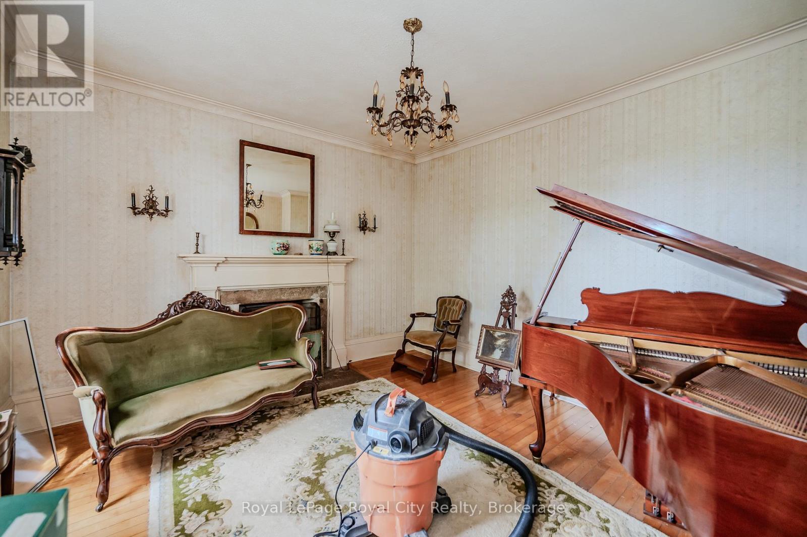 












13265 NASSAGAWEYA PUSLINCH TOWNLINE

,
Milton,







Ontario
L0P1J0


