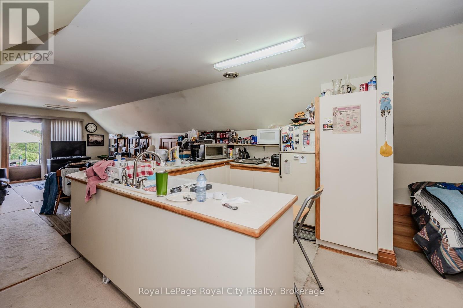 












13265 NASSAGAWEYA PUSLINCH TOWNLINE

,
Milton,







Ontario
L0P1J0

