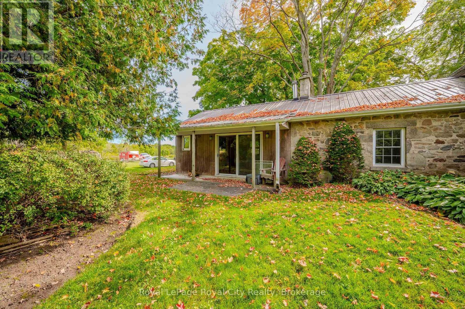 












13265 NASSAGAWEYA PUSLINCH TOWNLINE

,
Milton,







Ontario
L0P1J0

