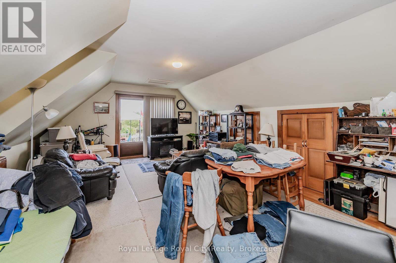 












13265 NASSAGAWEYA PUSLINCH TOWNLINE

,
Milton,







Ontario
L0P1J0

