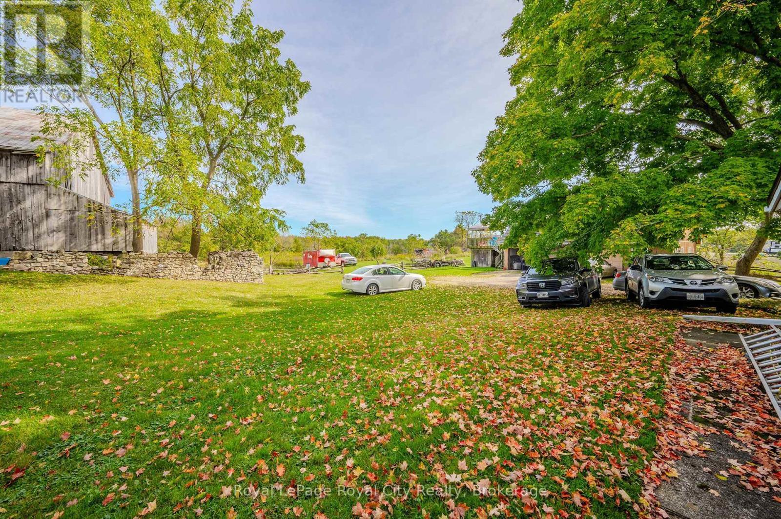 












13265 NASSAGAWEYA PUSLINCH TOWNLINE

,
Milton,







Ontario
L0P1J0

