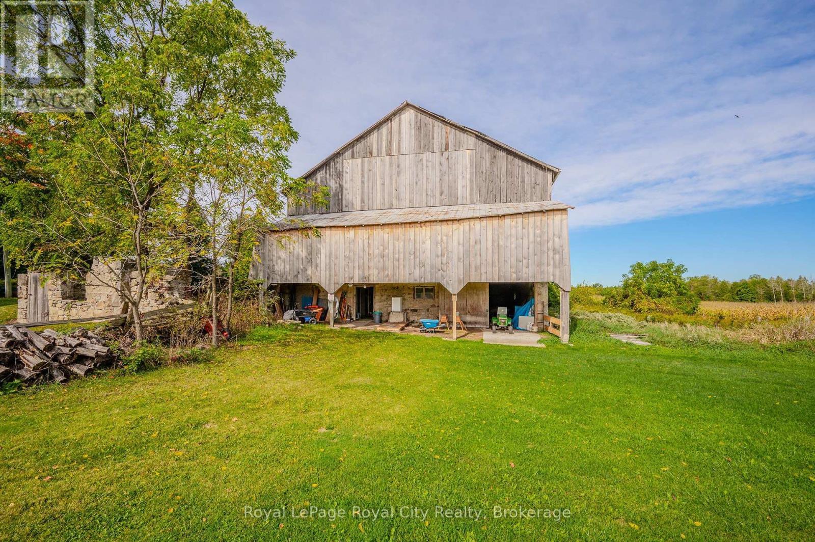












13265 NASSAGAWEYA PUSLINCH TOWNLINE

,
Milton,







Ontario
L0P1J0

