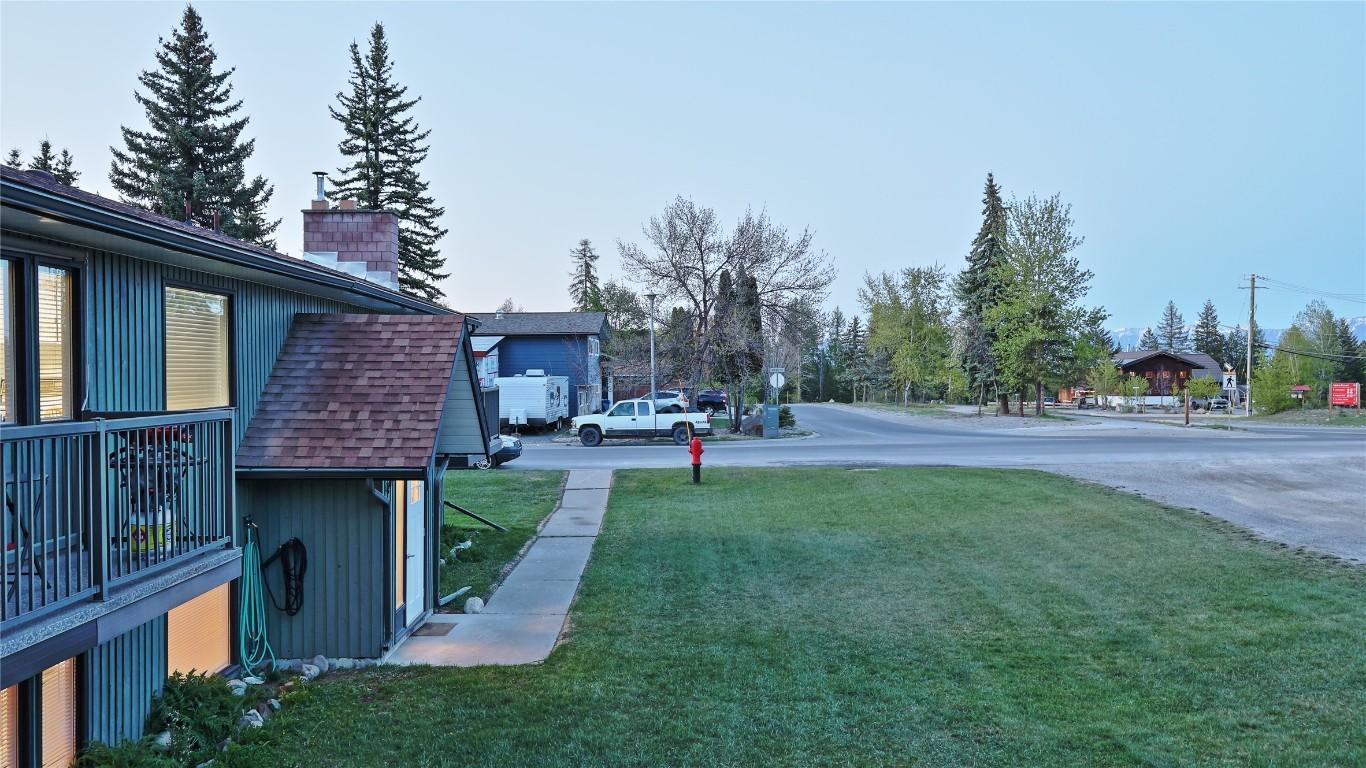 









401


Alpine

Crescent, 1,
Kimberley,




BC
V1A 3B2

