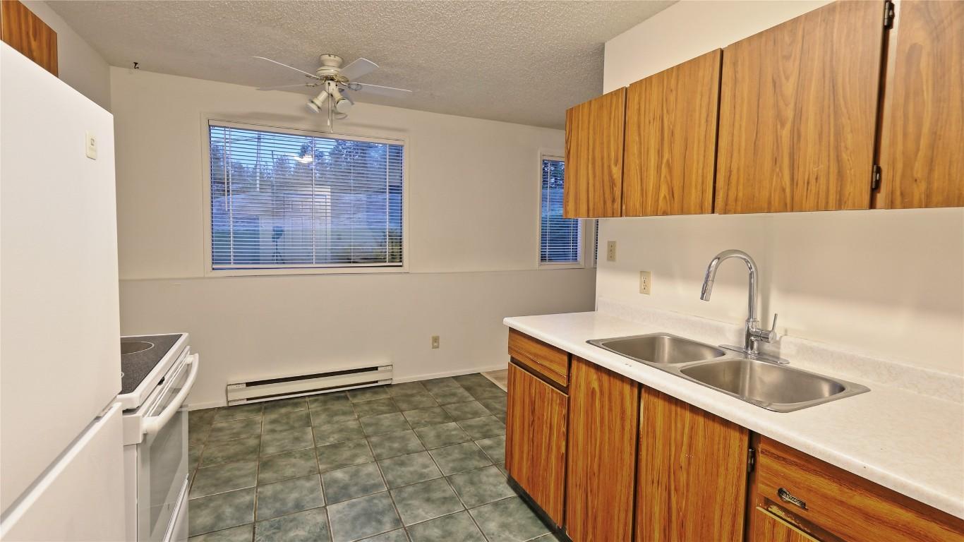 









401


Alpine

Crescent, 1,
Kimberley,




BC
V1A 3B2

